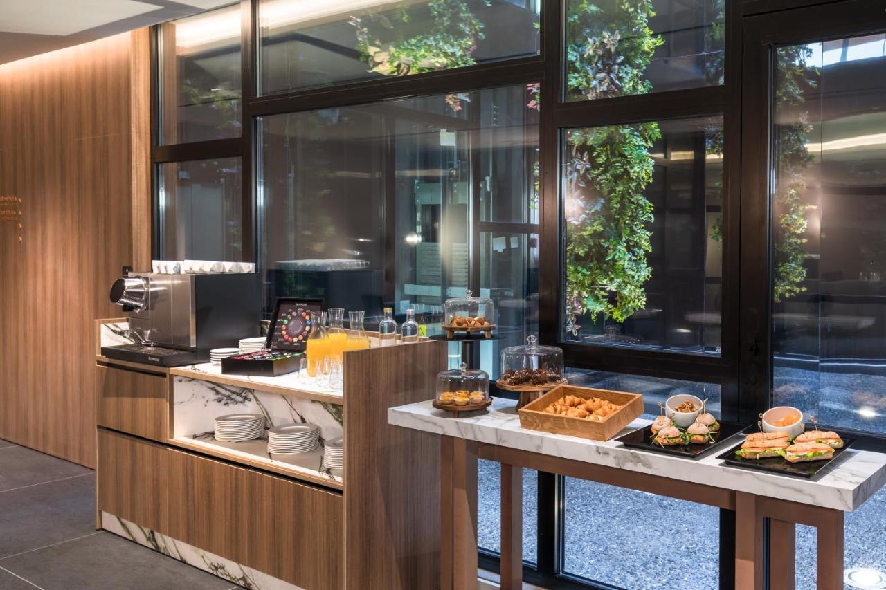 Barcelo Funchal Oldtown酒店 外观 照片 The lounge at the airport